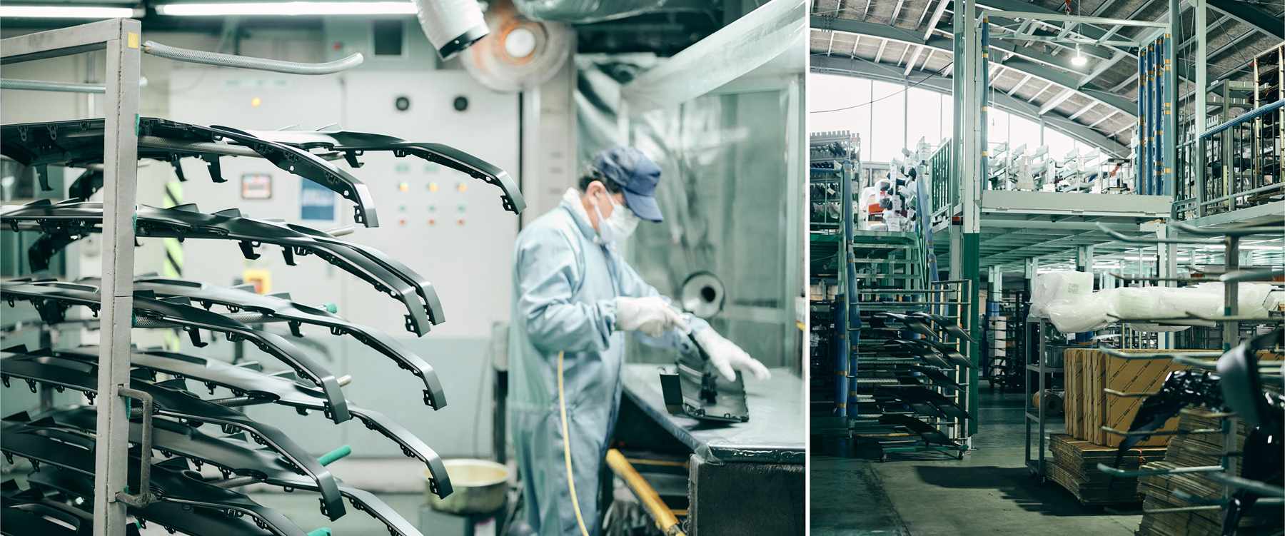 丁寧な手作業(左)で美しく仕上げられたパーツの数々が並ぶ(右)