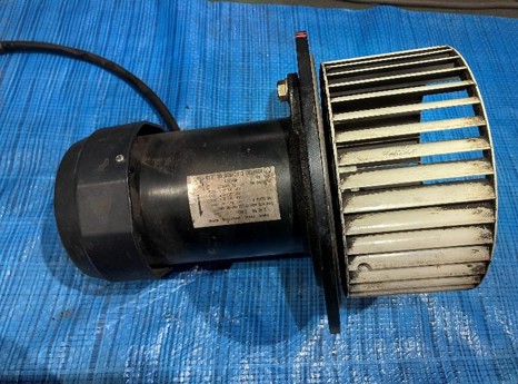 燃焼ブロワ清掃